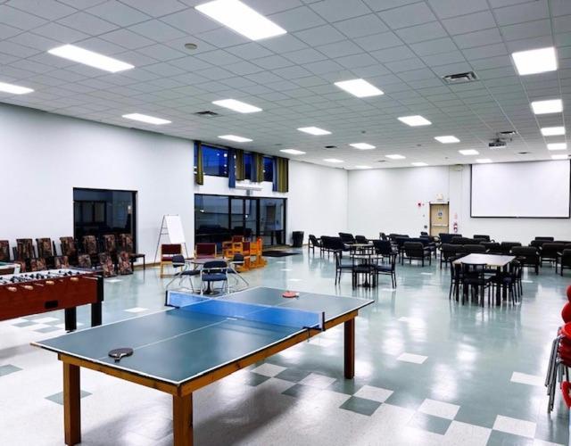 Residence & Conference Centre - سارنيا المظهر الخارجي الصورة